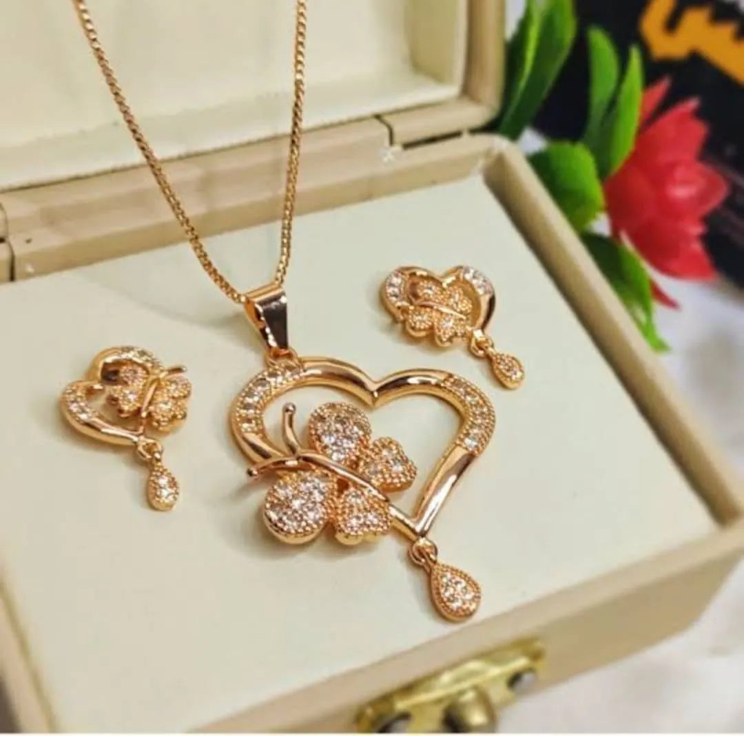 Fancy Golden Heart Locket With Tops Set For Girls